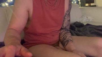 young_slut  20-11-2021